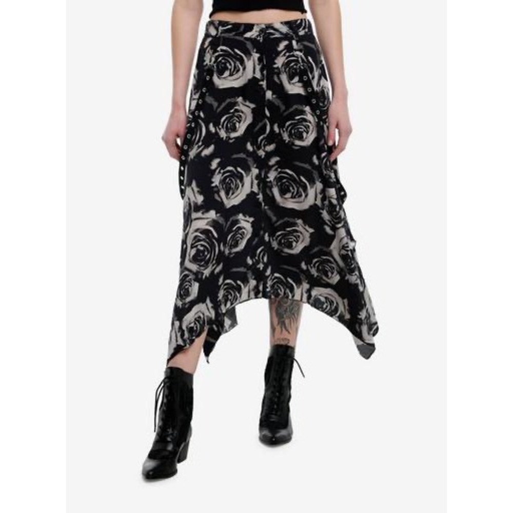 NWT Daisy Street Skirt Womens S Black Rose Grommet Strap Goth Emo Grunge Punk